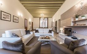 Ca' Del Monastero 4 Collection Apartment Up To 8 Guests With Lift